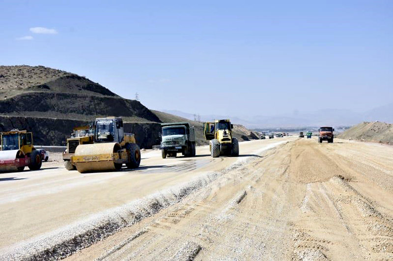 آزادراه شیراز اصفهان - پروژه بزرگراه مهر، لامرد(قطعات یک، دو و سه)