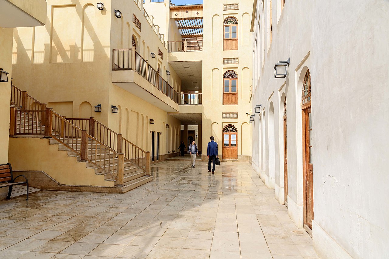 Pguarchitecture2 - دانشکده مهندسی گاز و پتروشیمی دانشگاه خلیج فارس (بوشهر)